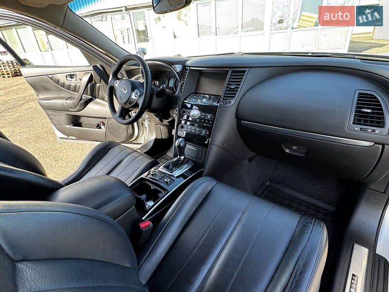 Внедорожник / Кроссовер Infiniti QX70 2013 в Киеве фото 50 Внедорожник / Кроссовер Infiniti QX70 2013 в Киеве