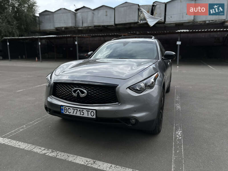 Внедорожник / Кроссовер Infiniti QX70 2017 в Киеве