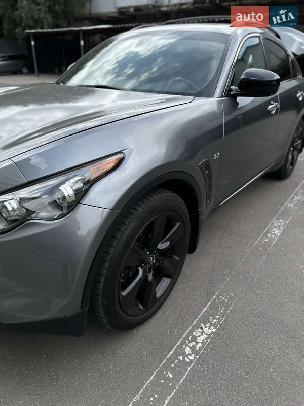 Внедорожник / Кроссовер Infiniti QX70 2017 в Киеве