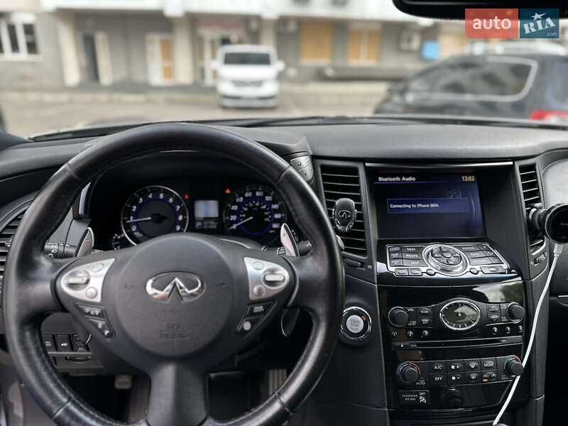 Внедорожник / Кроссовер Infiniti QX70 2017 в Киеве