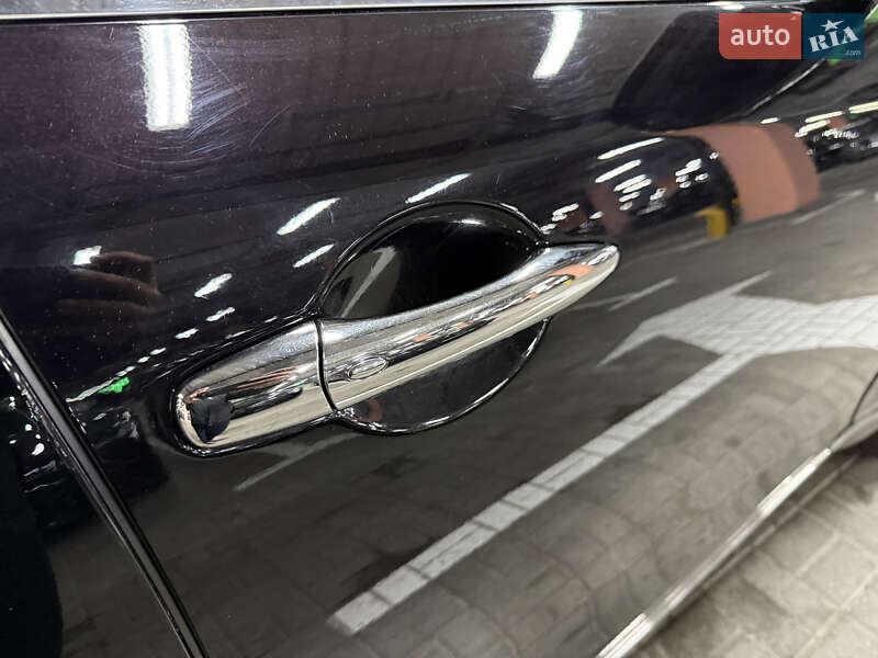 Позашляховик / Кросовер Infiniti QX70 2014 в Києві