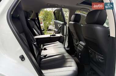 Позашляховик / Кросовер Infiniti QX70 2016 в 