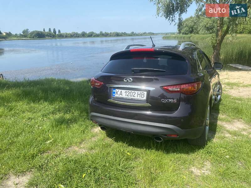 Позашляховик / Кросовер Infiniti QX70 2013 в Білій Церкві фото 5 Позашляховик / Кросовер Infiniti QX70 2013 в Білій Церкві