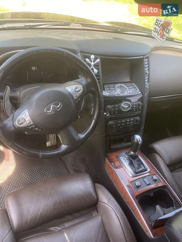 Позашляховик / Кросовер Infiniti QX70 2013 в Білій Церкві фото 10 Позашляховик / Кросовер Infiniti QX70 2013 в Білій Церкві