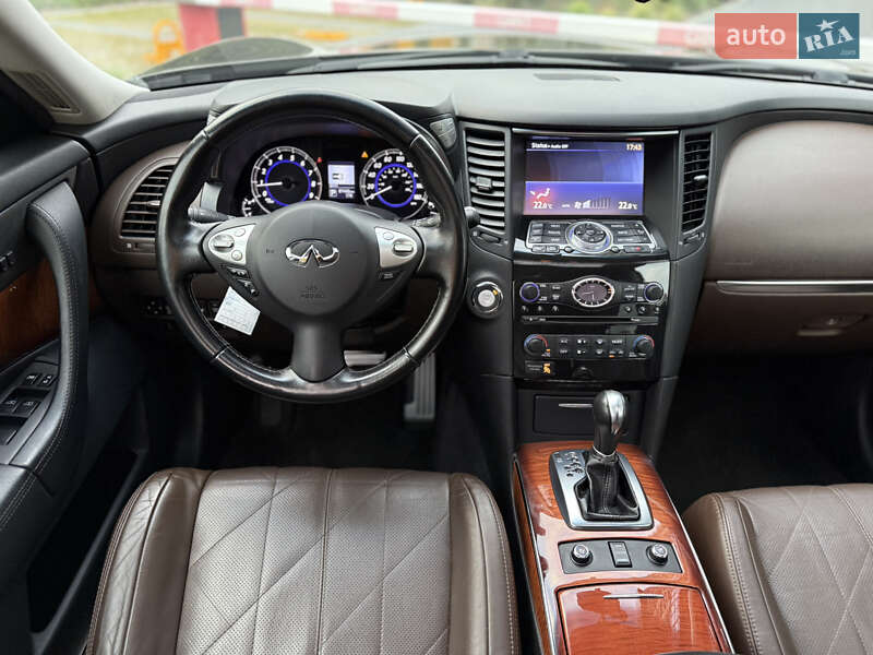 Внедорожник / Кроссовер Infiniti QX70 2016 в Львове фото 44 Внедорожник / Кроссовер Infiniti QX70 2016 в Львове