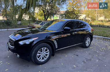 Позашляховик / Кросовер Infiniti QX70 2013 в Підволочиську