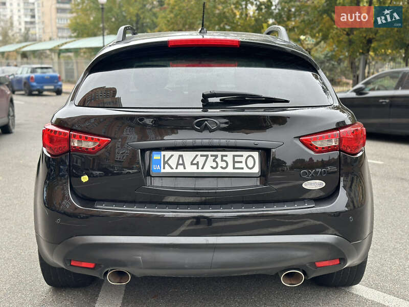 Внедорожник / Кроссовер Infiniti QX70 2016 в Киеве фото 3 Внедорожник / Кроссовер Infiniti QX70 2016 в Киеве