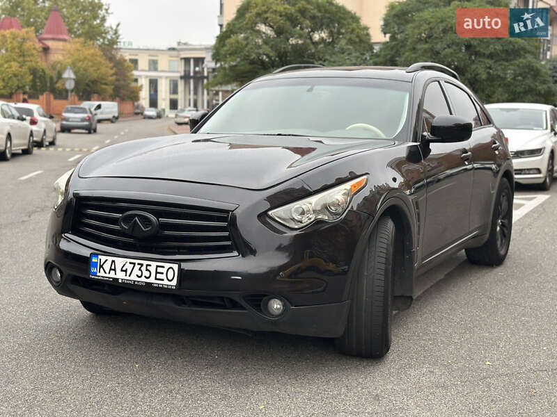 Внедорожник / Кроссовер Infiniti QX70 2016 в Киеве фото 5 Внедорожник / Кроссовер Infiniti QX70 2016 в Киеве
