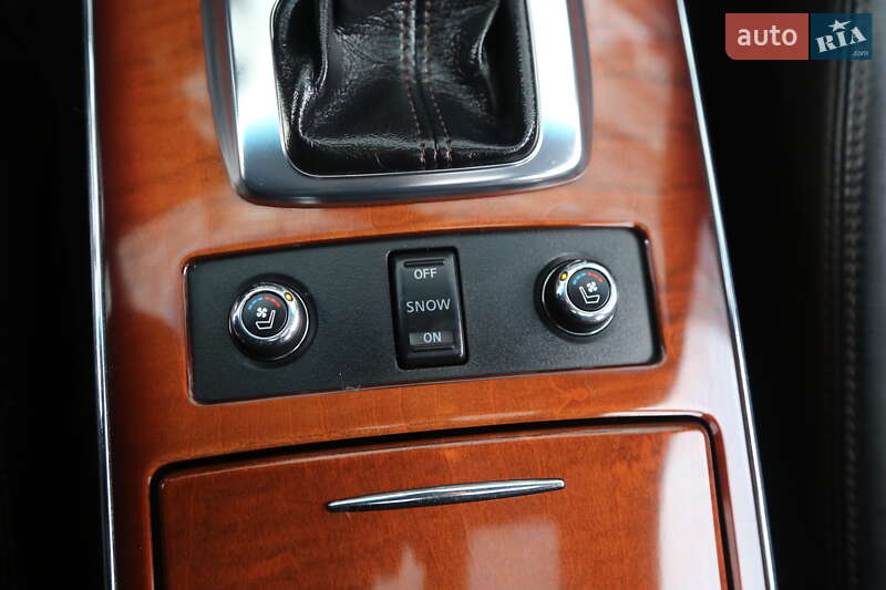 Позашляховик / Кросовер Infiniti QX70 2013 в Києві фото 21 Позашляховик / Кросовер Infiniti QX70 2013 в Києві
