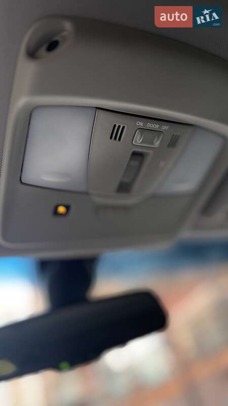 Внедорожник / Кроссовер Infiniti QX70 2016 в Одессе фото 16 Внедорожник / Кроссовер Infiniti QX70 2016 в Одессе