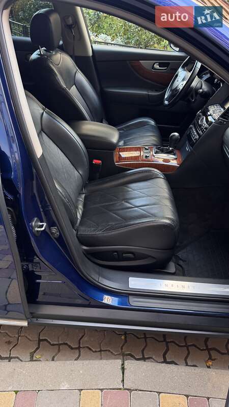 Внедорожник / Кроссовер Infiniti QX70 2016 в Одессе фото 39 Внедорожник / Кроссовер Infiniti QX70 2016 в Одессе