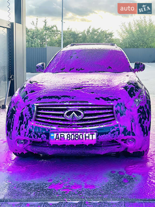 Внедорожник / Кроссовер Infiniti QX70 2015 в Виннице фото 24 Внедорожник / Кроссовер Infiniti QX70 2015 в Виннице