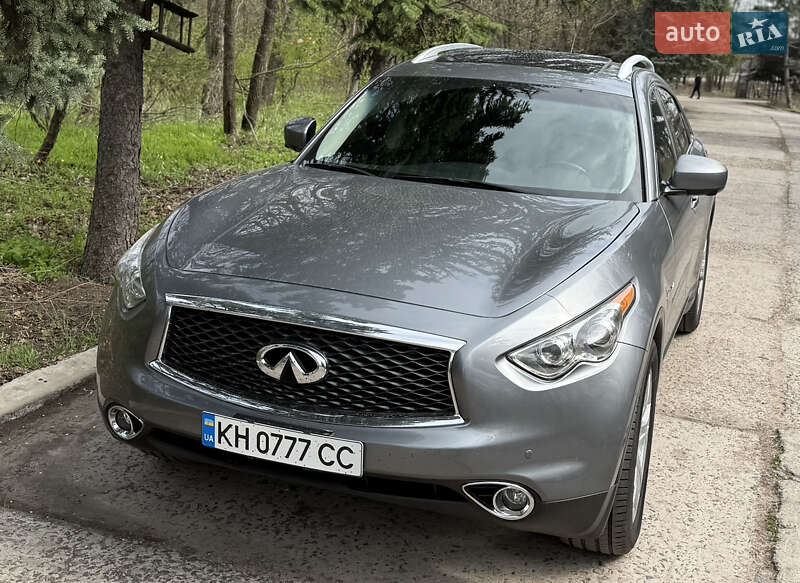 Внедорожник / Кроссовер Infiniti QX70 2016 в Краматорске фото Внедорожник / Кроссовер Infiniti QX70 2016 в Краматорске