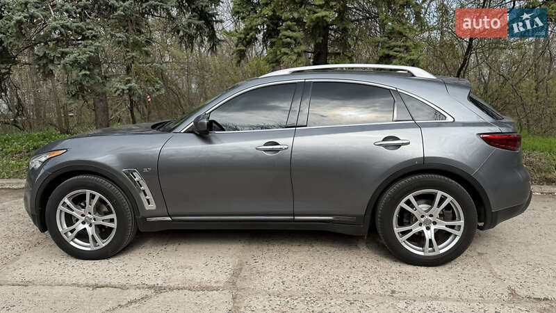 Внедорожник / Кроссовер Infiniti QX70 2016 в Краматорске фото 7 Внедорожник / Кроссовер Infiniti QX70 2016 в Краматорске