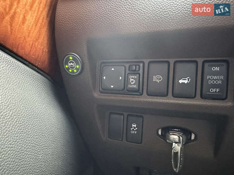 Внедорожник / Кроссовер Infiniti QX70 2013 в Полтаве