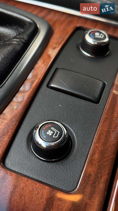 Внедорожник / Кроссовер Infiniti QX70 2016 в Одессе