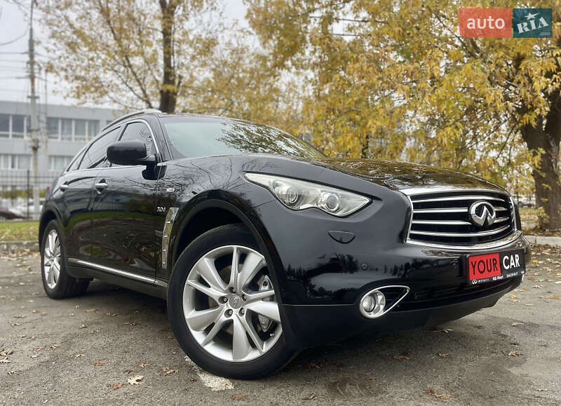 Внедорожник / Кроссовер Infiniti QX70 2015 в Киеве