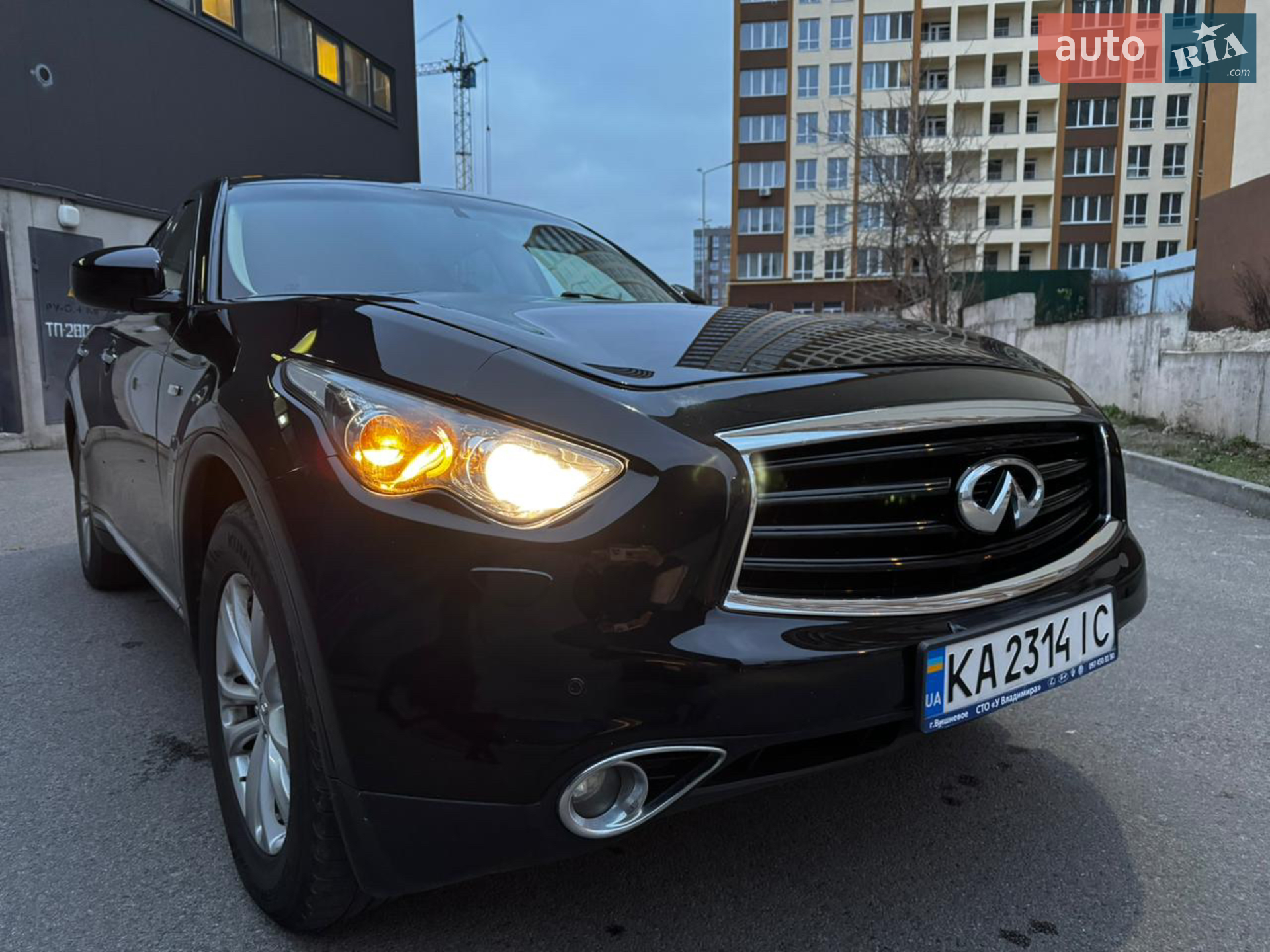 2013 Infiniti QX70 - мініатюра 17