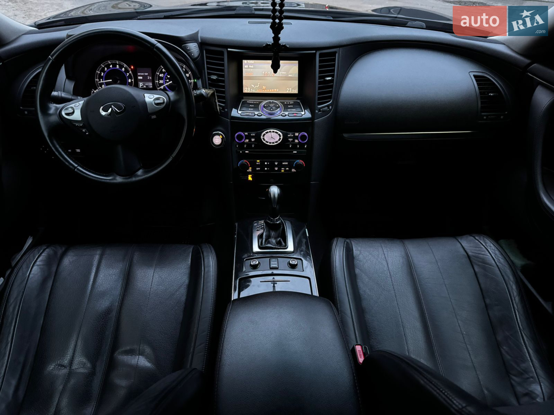 2013 Infiniti QX70 - мініатюра 26