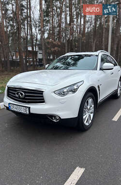 Внедорожник / Кроссовер Infiniti QX70 2015 в Киеве