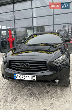 Внедорожник / Кроссовер Infiniti QX70 2013 в Ивано-Франковске