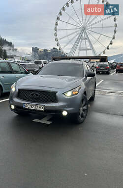 Внедорожник / Кроссовер Infiniti QX70 2016 в Луцке