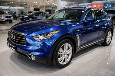 Позашляховик / Кросовер Infiniti QX70 2016 в Одесі