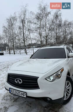 Позашляховик / Кросовер Infiniti QX70 2013 в Харкові