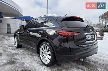 Позашляховик / Кросовер Infiniti QX70 2014 в Хмельницькому