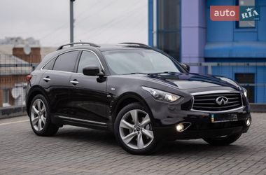 Внедорожник / Кроссовер Infiniti QX70 2015 в Черновцах