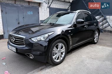 Позашляховик / Кросовер Infiniti QX70 2015 в Черкасах