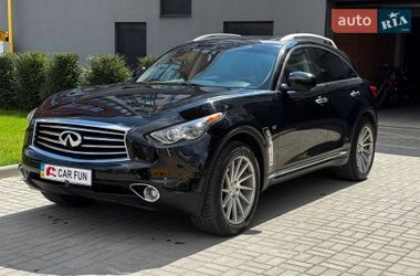 Позашляховик / Кросовер Infiniti QX70 2016 в Львові