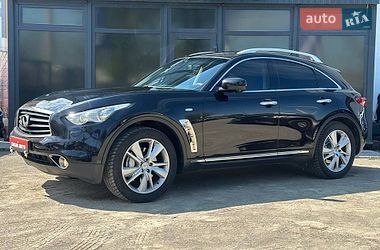 Позашляховик / Кросовер Infiniti QX70 2015 в Вінниці