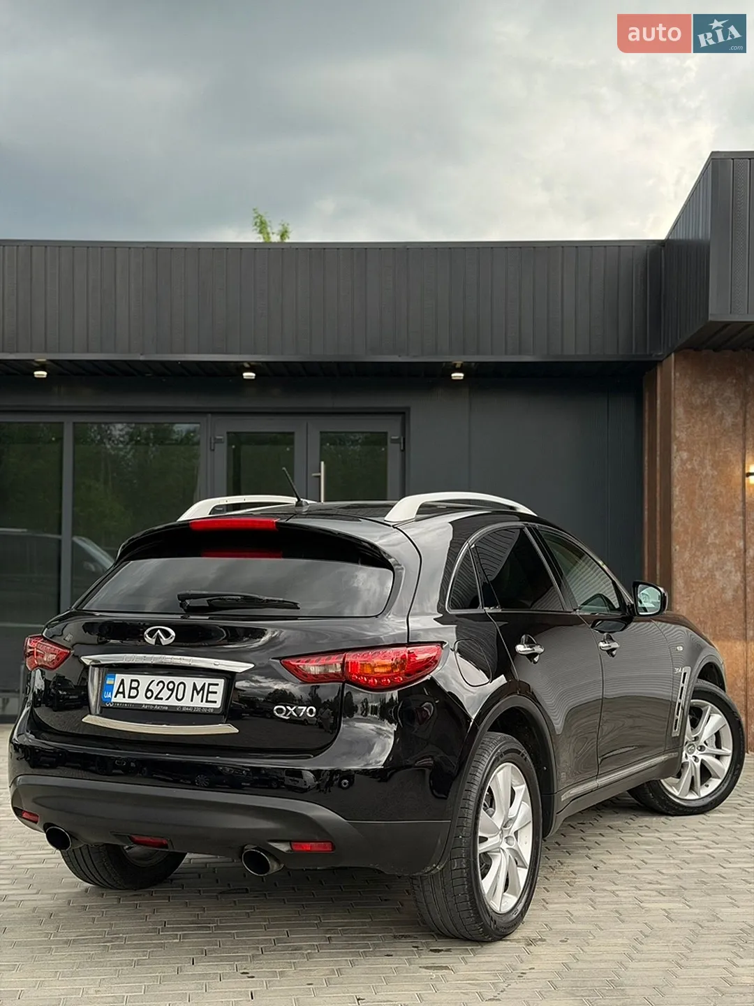 2013 Infiniti QX70 - мініатюра 22