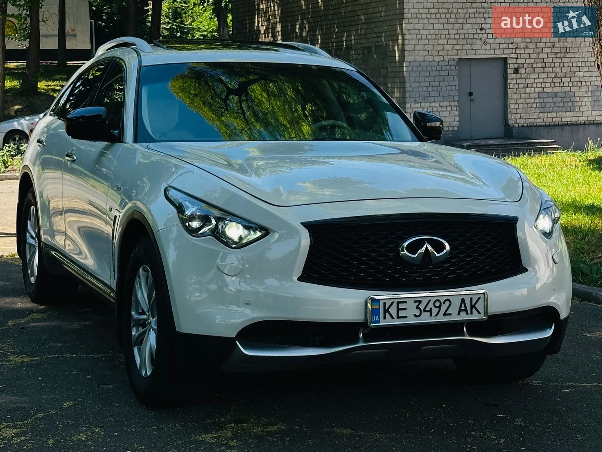 2014 Infiniti QX70 - мініатюра 10