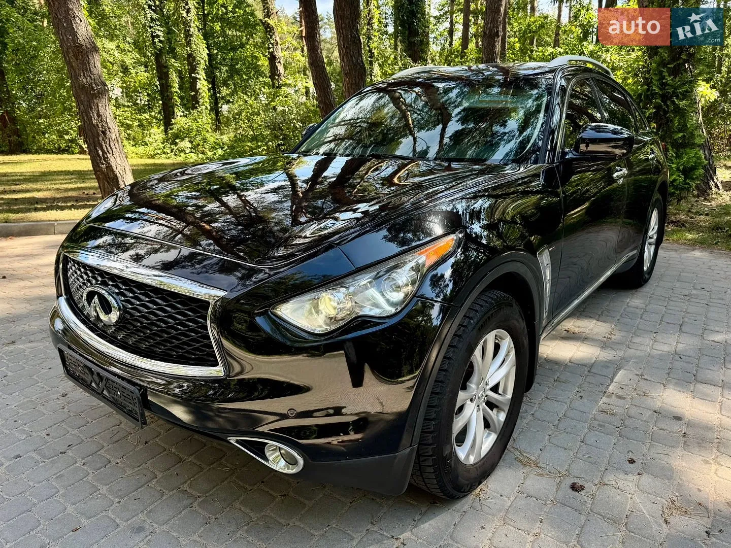 2015 Infiniti QX70 - мініатюра 7