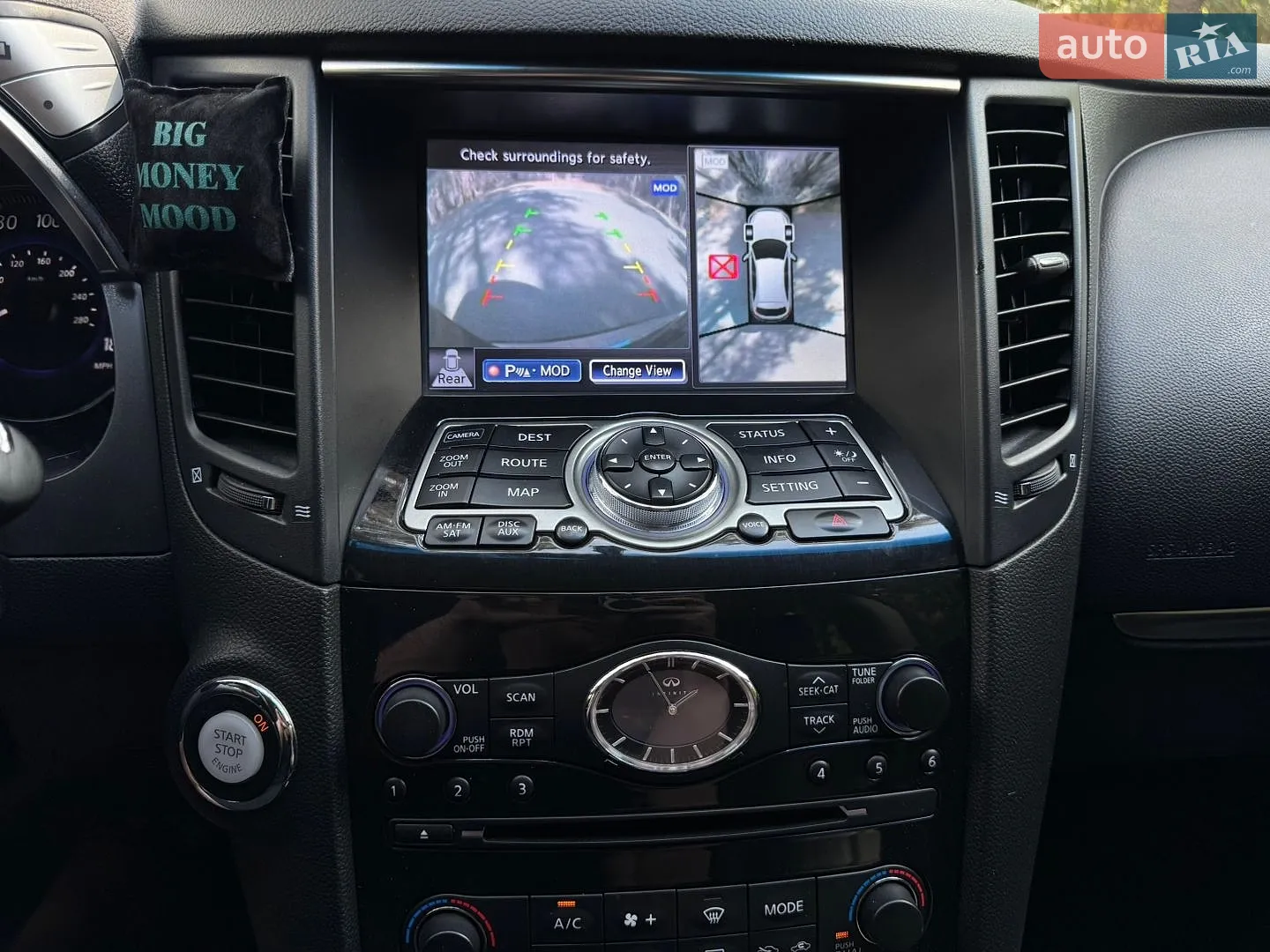 2015 Infiniti QX70 - мініатюра 25