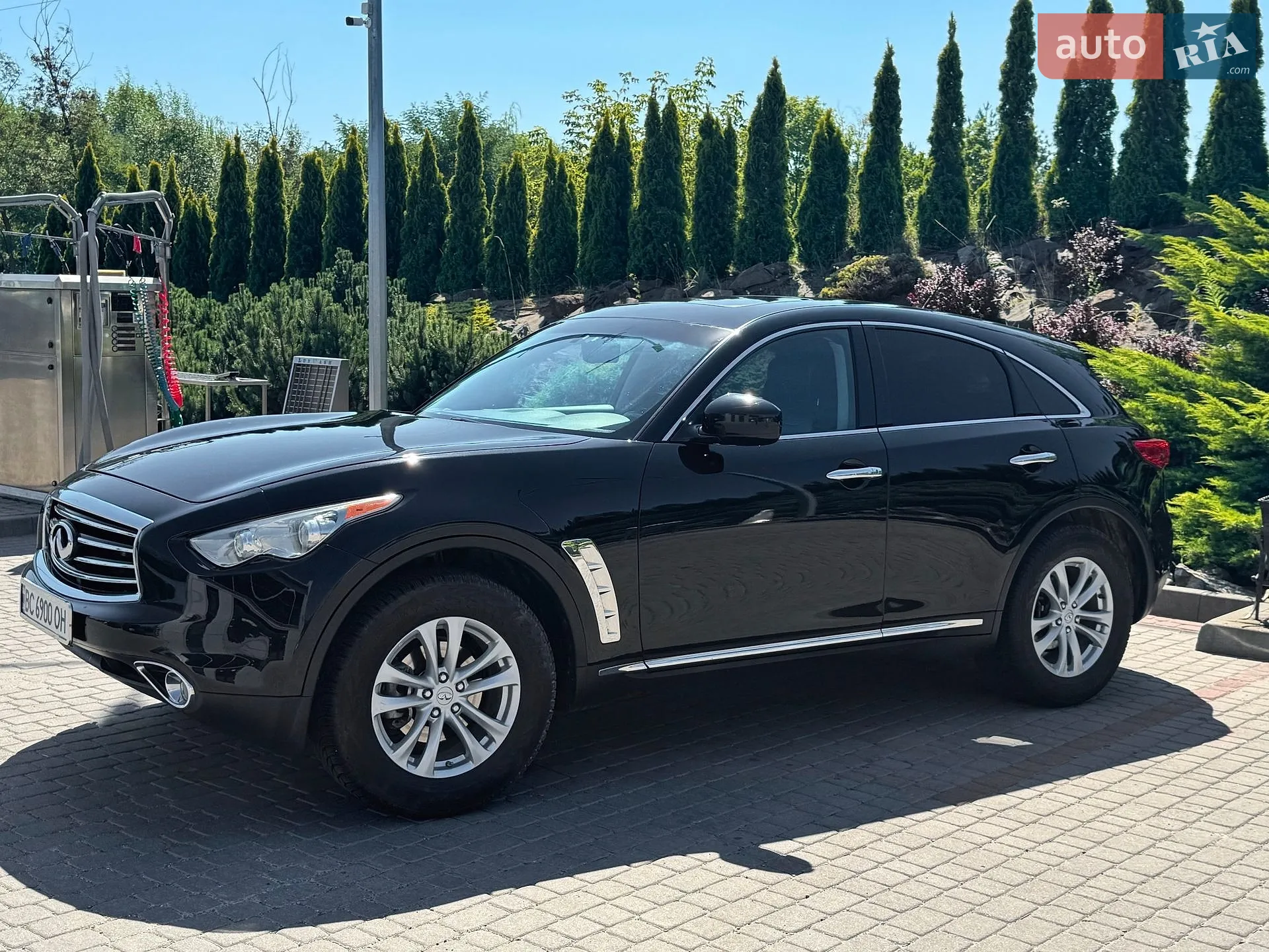 2016 Infiniti QX70 - мініатюра 4