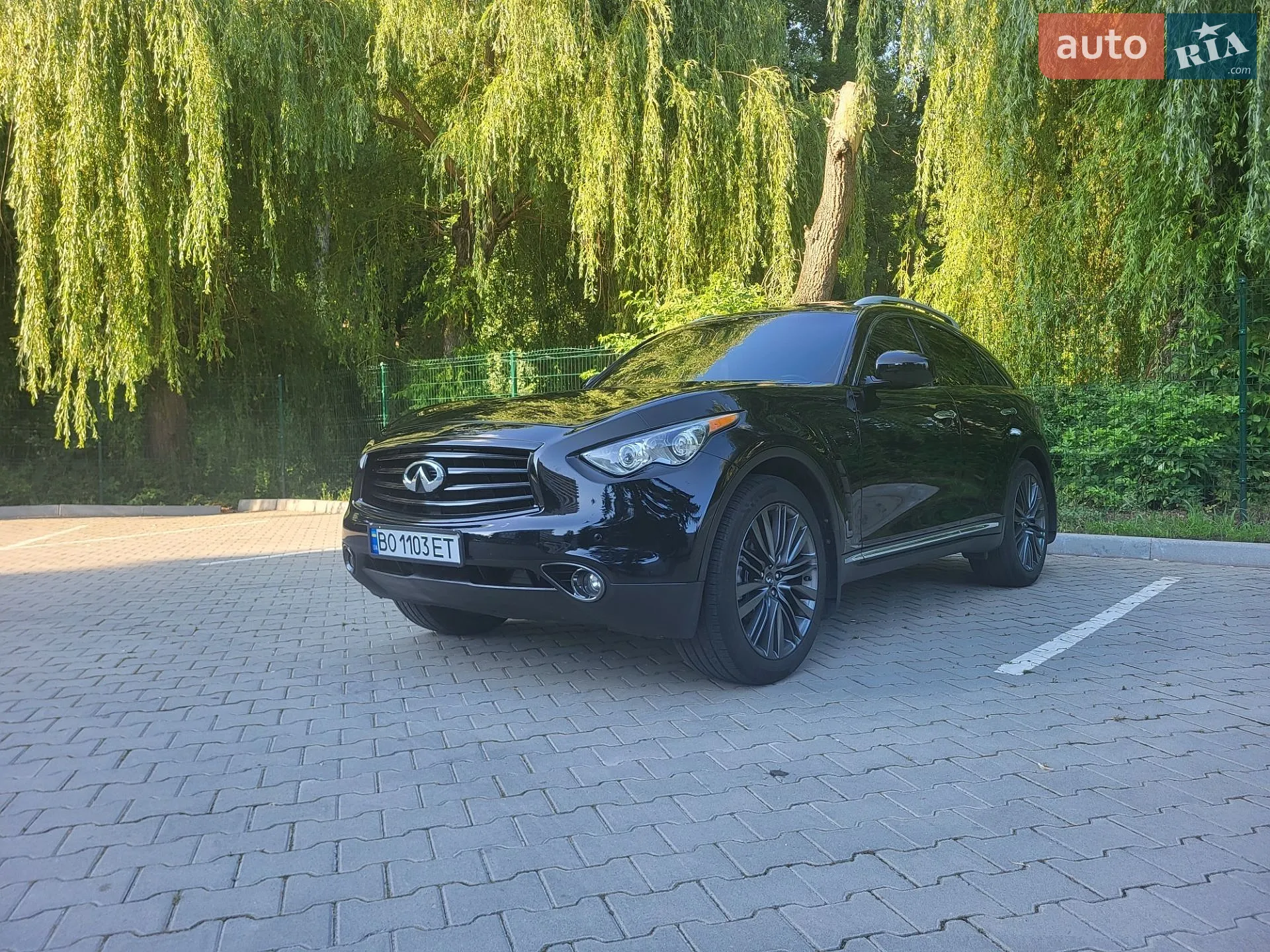 2017 Infiniti QX70 - мініатюра 3