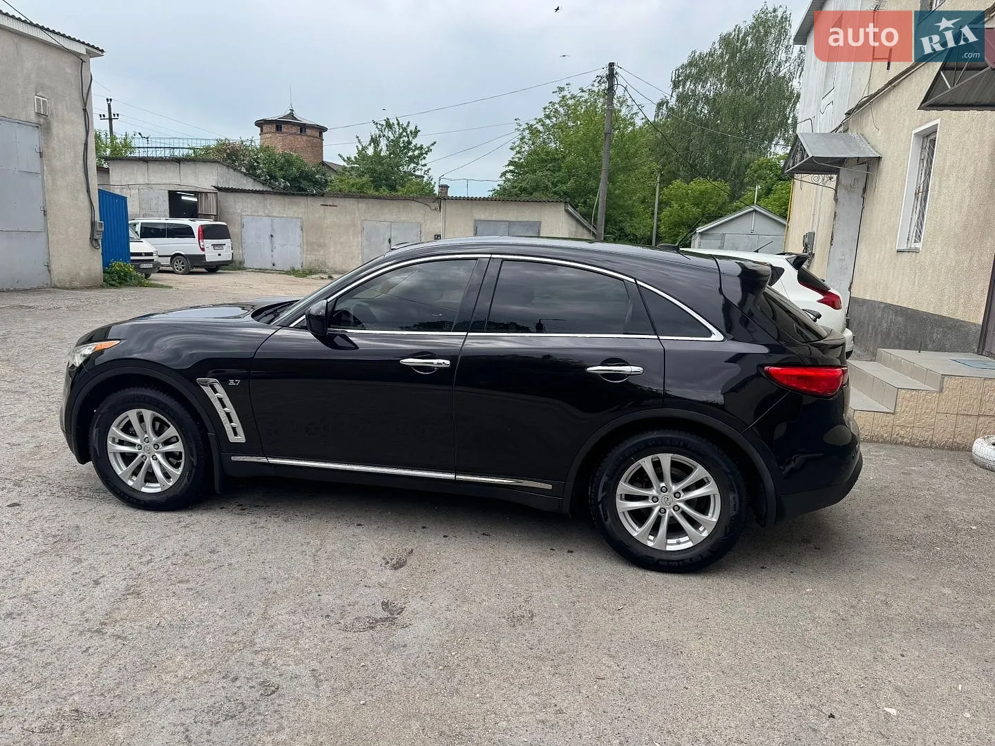 2013 Infiniti QX70 - мініатюра 7