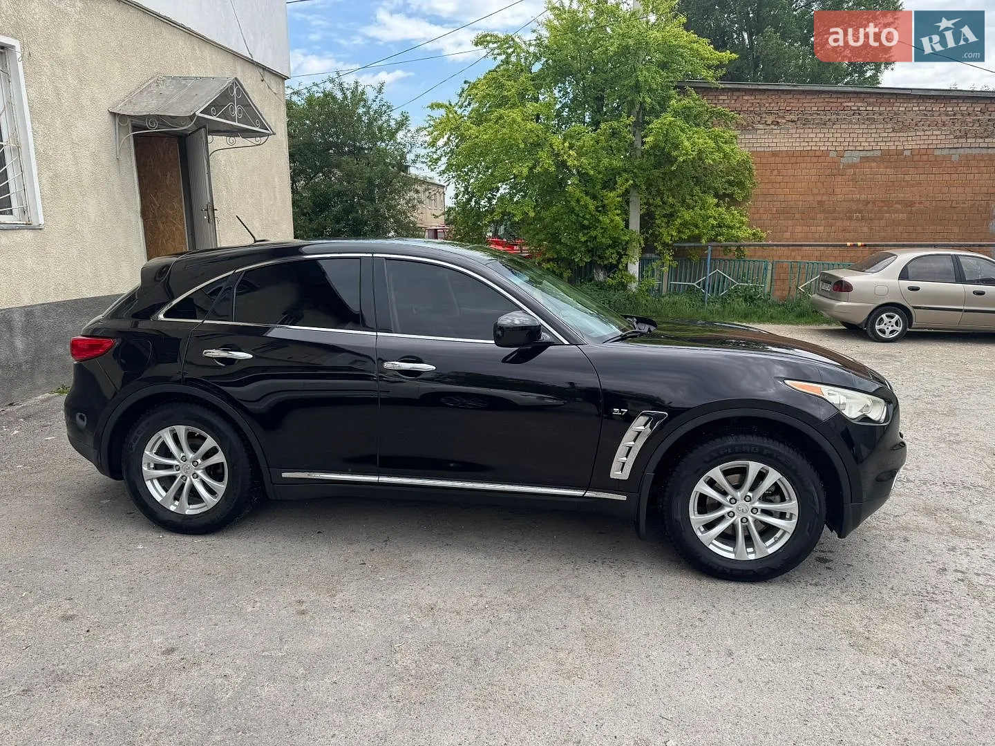 2013 Infiniti QX70 - мініатюра 9
