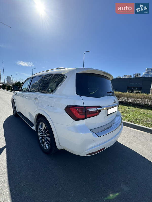 Внедорожник / Кроссовер Infiniti QX80 2018 в Днепре