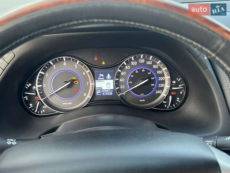 Внедорожник / Кроссовер Infiniti QX80 2015 в Киеве