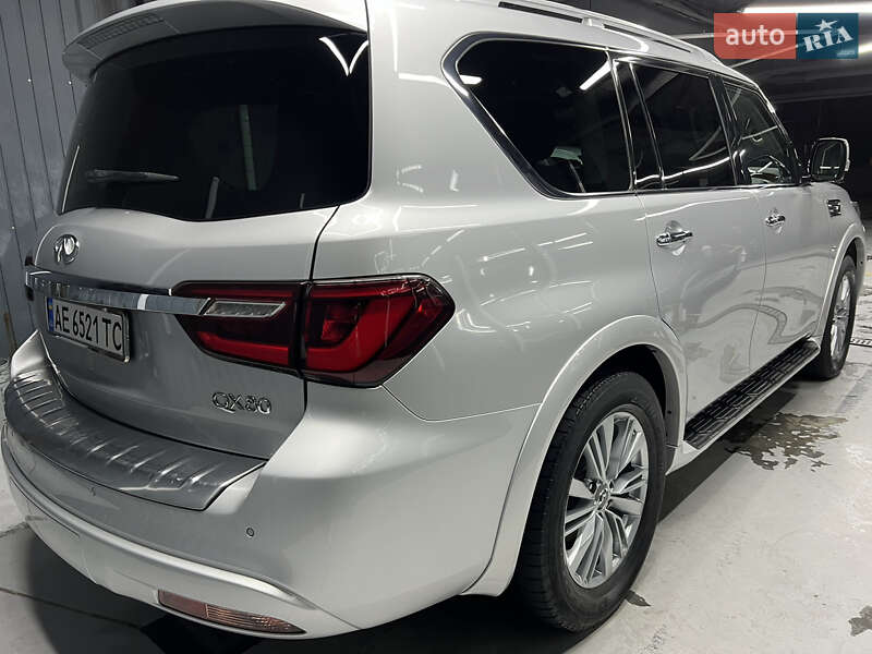 Позашляховик / Кросовер Infiniti QX80 2018 в Дніпрі
