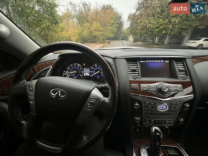 Позашляховик / Кросовер Infiniti QX80 2018 в Дніпрі