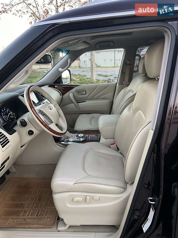 Внедорожник / Кроссовер Infiniti QX80 2016 в Ровно