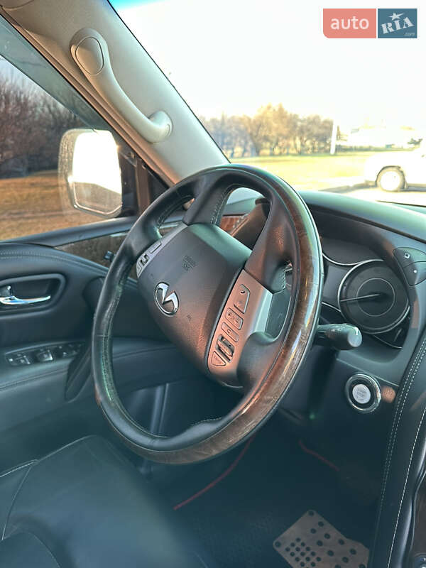 Внедорожник / Кроссовер Infiniti QX80 2017 в Черкассах фото 26 Внедорожник / Кроссовер Infiniti QX80 2017 в Черкассах