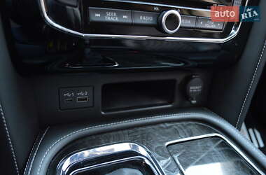 Внедорожник / Кроссовер Infiniti QX80 2020 в 