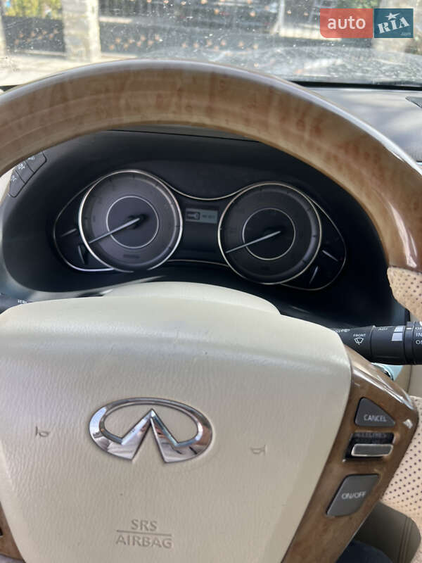 Позашляховик / Кросовер Infiniti QX80 2017 в Кам'янець-Подільському фото 6 Позашляховик / Кросовер Infiniti QX80 2017 в Кам'янець-Подільському