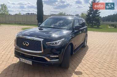 Позашляховик / Кросовер Infiniti QX80 2021 в 